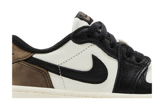 Jordan 1 Retro Low OG Mocha (TD)