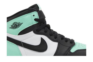 Jordan 1 Retro High OG Green Glow (GS)