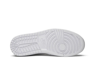 Jordan 1 Retro Low Pinnacle Metallic Silver