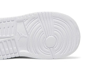 Jordan 1 Low Alt White Gym Red (TD)