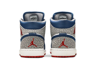 Jordan 1 Retro Mid True Blue