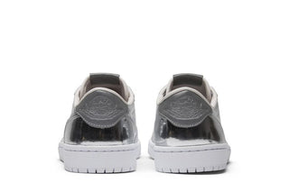 Jordan 1 Retro Low Pinnacle Metallic Silver