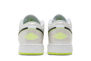 Jordan 1 Low SE Warped Swoosh (GS)