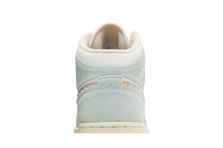 Jordan 1 Mid SE Pink Oxford (GS)