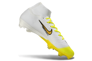 Side view of Nike Air Zoom Mercurial Superfly X Elite FG soccer cleats in Golden Strike colorway.