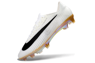 Elite level performance from the Nike Mercurial Superfly XI