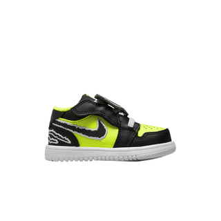 Jordan 1 Low Alt SE Black Cat Volt (TD)